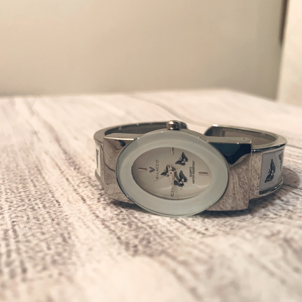 Vellaccio Butterfly Cuff Quartz Water Resident Watch